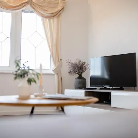 Kos Apartman *