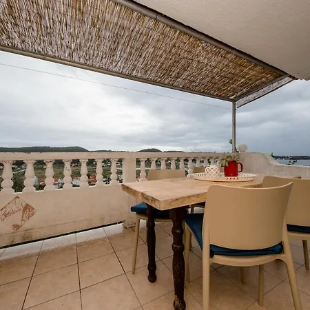 Kos スペタルスカ・ドラガ