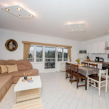 Kos * Supetarska Draga