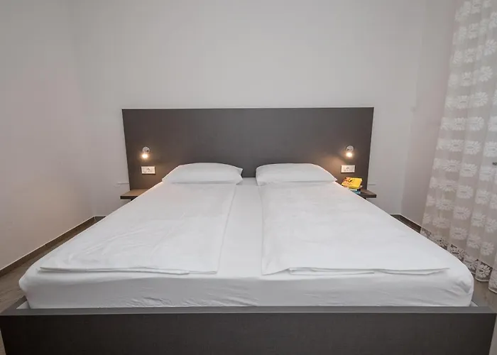 Kos Supetarska Draga