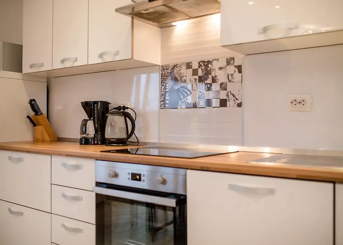 Kos Apartman